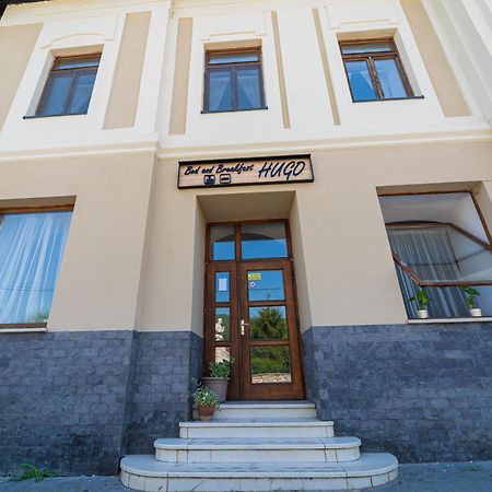 Bed & Breakfast Hugo Plesivec 외부 사진